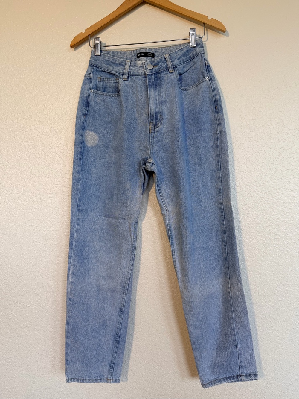 Light Blue Relaxed Fit Women’s Jeans